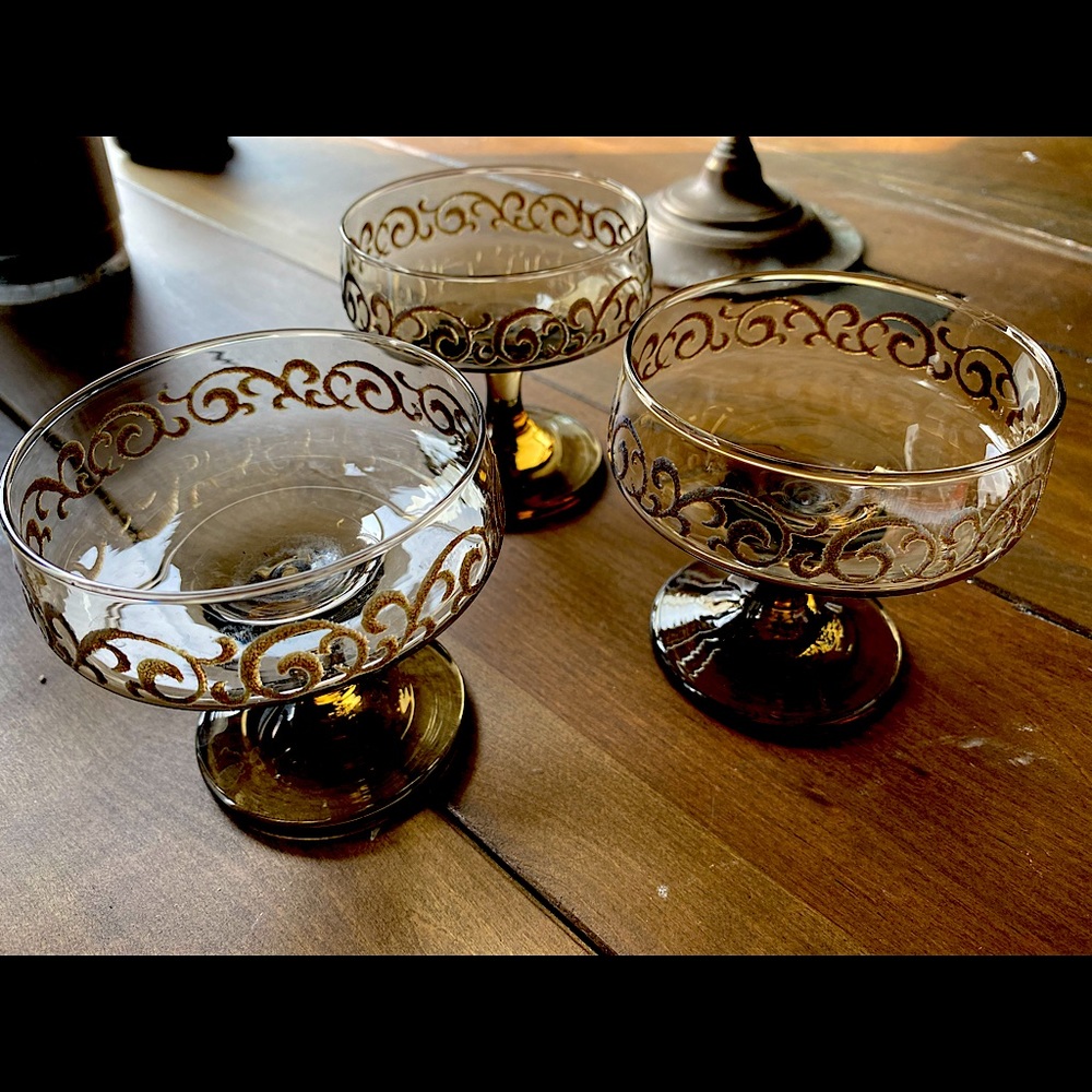 Mini glassware